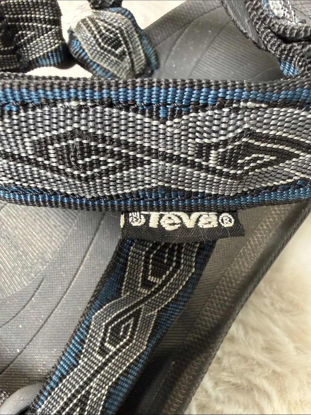 Teva Torin 6584 Men’s 9 Sport Hiking Water Sandals Black Gray Adjustable Trail